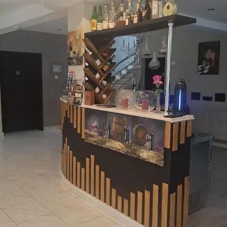 Πανσιόν Pensiunea Warthe 3*
