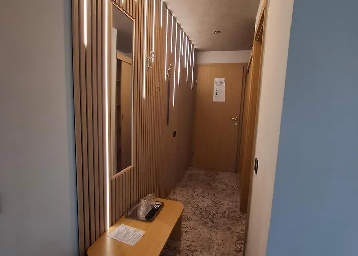 Pensiunea Warthe Casa de hóspedes 3*